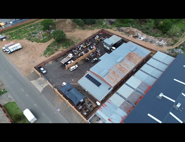 684M² WAREHOUSE FOR SALE IN STORMILL